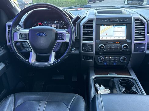 Used 2017 Ford F350 Platinum w/ Platinum Ultimate Package image 13