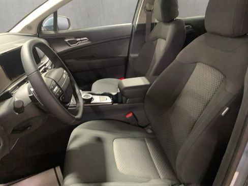 New 2026 Kia Sportage S image 9