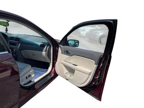 Used 2011 Ford Fusion SEL w/ 301A Rapid Spec Order Code image 14