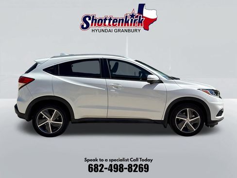 Used 2021 Honda HR-V EX image 5