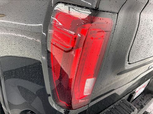 New 2026 GMC Sierra 1500 Denali w/ Denali Reserve Package image 16