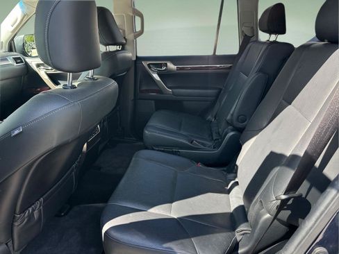 Used 2019 Lexus GX 460 Premium AWD/4WD image 18