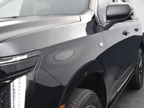 Certified 2025 Cadillac Escalade Sport Platinum w/ LPO, Floor Liner Package image 47