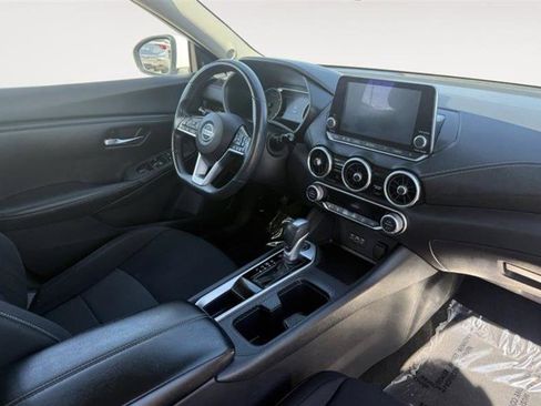 Used 2021 Nissan Sentra SV image 13
