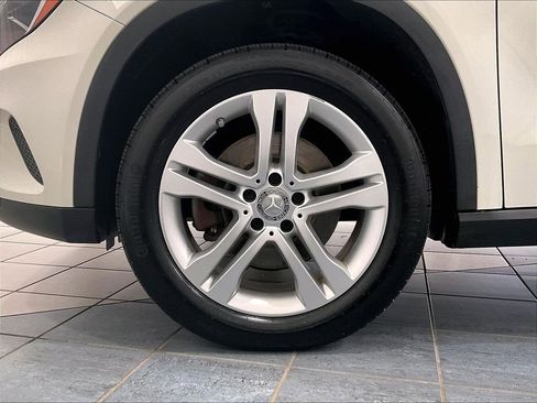 Used 2017 Mercedes-Benz GLA 250 4MATIC image 7