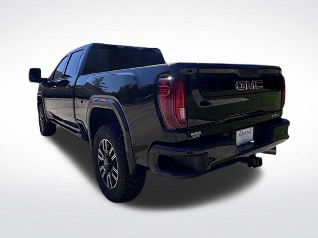 Used 2023 GMC Sierra 2500 AT4 w/ AT4 Premium Plus Package AWD/4WD image 7