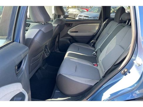 Used 2025 Subaru Forester Premium image 14