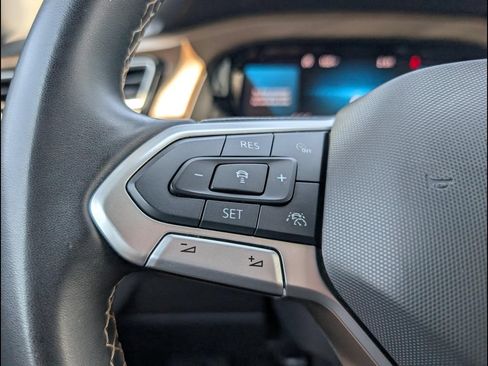 Certified 2024 Volkswagen Atlas SE AWD/4WD image 14
