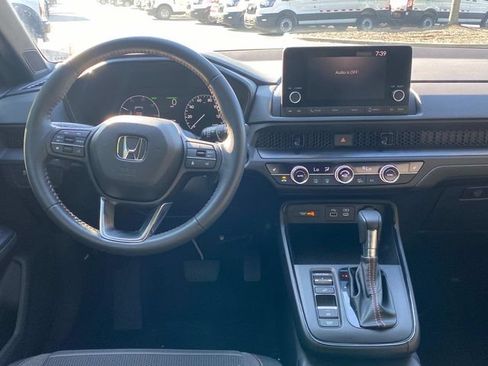 Used 2023 Honda CR-V Sport image 8