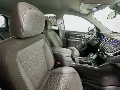 Used 2023 Chevrolet Equinox LT w/ LPO, Floor Liner Package image 27
