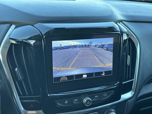 Certified 2020 Chevrolet Traverse LT image 30