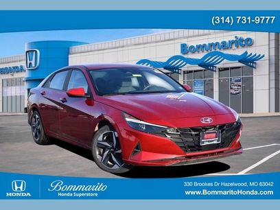 Used 2023 Hyundai Elantra SEL w/ Convenience Package