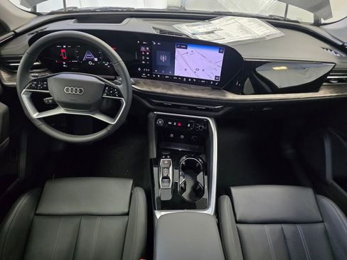 New 2025 Audi Q5 Premium Plus image 17