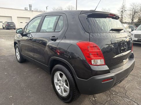 Used 2015 Chevrolet Trax LS image 3