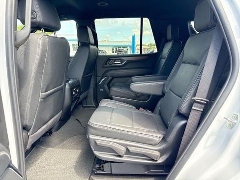 Certified 2025 GMC Yukon Denali AWD/4WD image 25