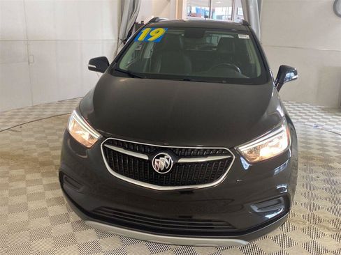 Used 2019 Buick Encore Preferred AWD/4WD image 2