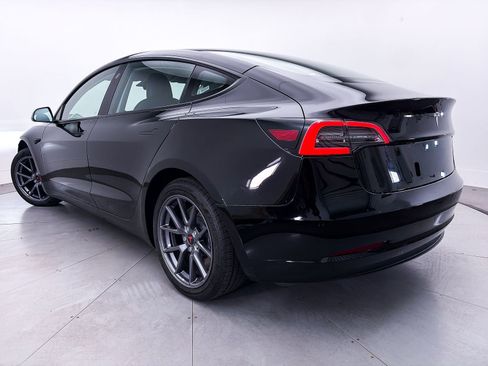 Used 2023 Tesla Model 3 Standard Range RWD image 2