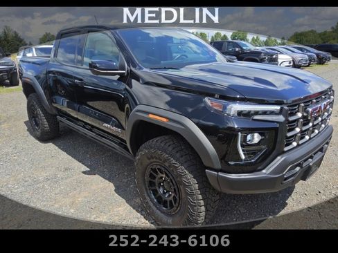 Used 2025 GMC Canyon AT4 w/ AT4X AEV Edition AWD/4WD image 1