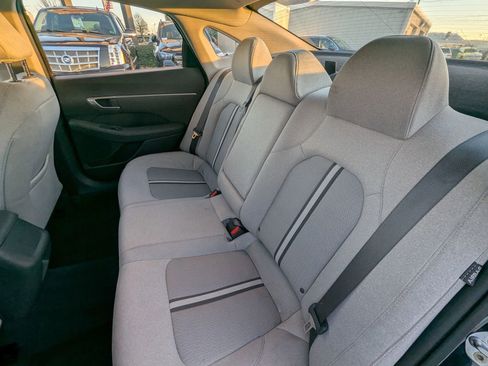 Used 2017 Kia Optima SX image 16