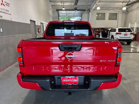 Certified 2023 Nissan Frontier SV w/ SV Convenience Package AWD/4WD image 5