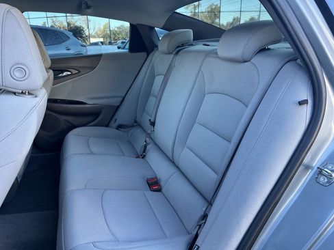 Used 2023 Chevrolet Malibu LS image 35