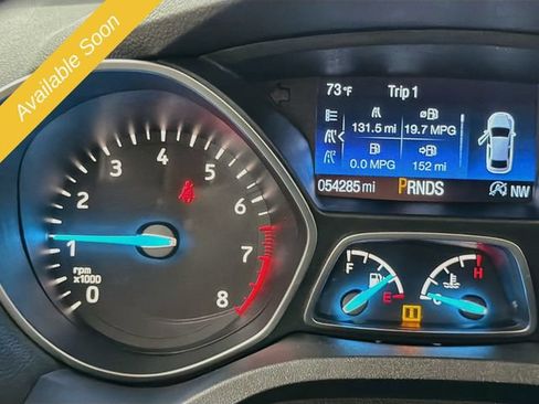 Used 2017 Ford Escape Titanium w/ Canadian Touring Package AWD/4WD image 13