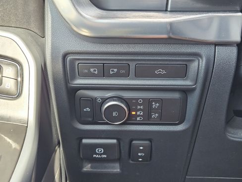 Used 2022 Ford F150 Lariat AWD/4WD image 23