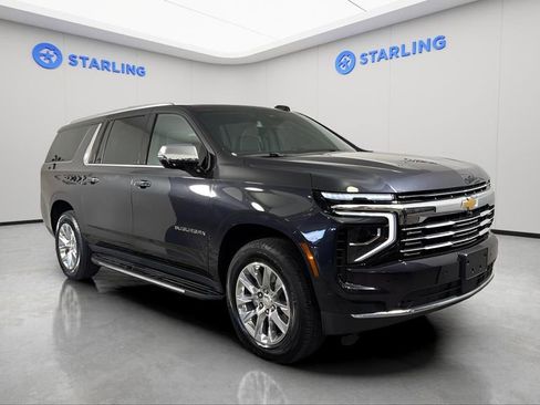 Certified 2025 Chevrolet Suburban Premier image 13