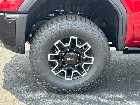New 2026 GMC Sierra 2500 AT4X AWD/4WD image 12