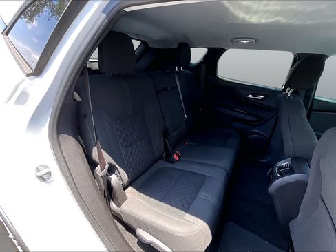 Used 2021 Chevrolet Blazer LT FWD image 27