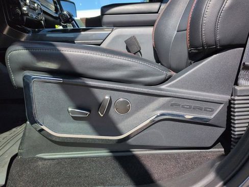 Certified 2022 Ford F150 Lariat w/ Equipment Group 502A High image 24