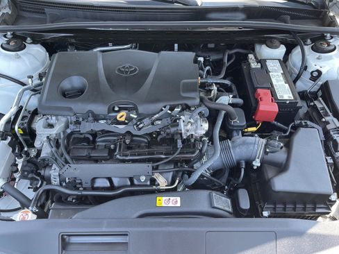 Used 2022 Toyota Camry LE FWD image 24