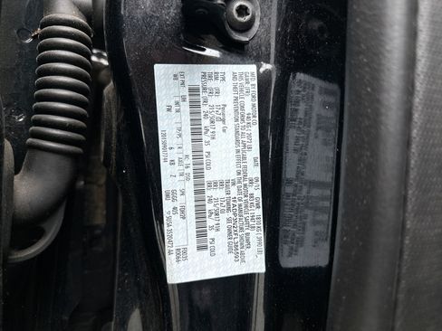 Used 2015 Ford Focus Titanium FWD image 13