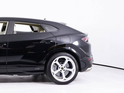 Used 2026 Lamborghini Urus S AWD/4WD image 13