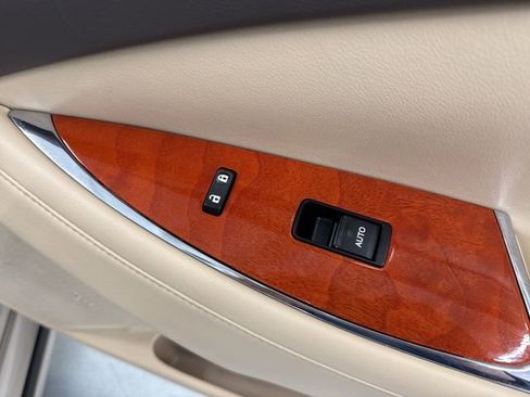 Used 2012 Lexus ES 350 FWD image 25