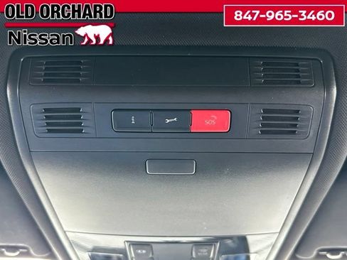 Used 2016 Volkswagen Golf R 4-Door AWD/4WD image 20