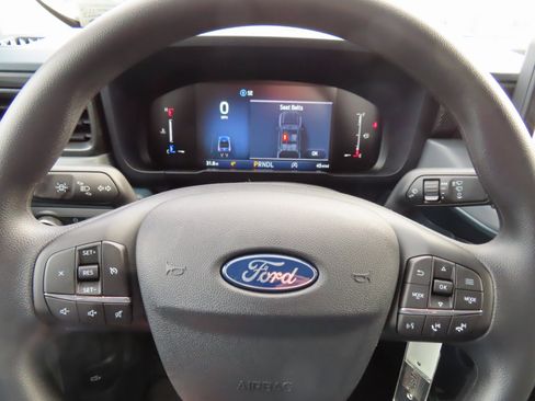 New 2026 Ford Maverick XL image 9