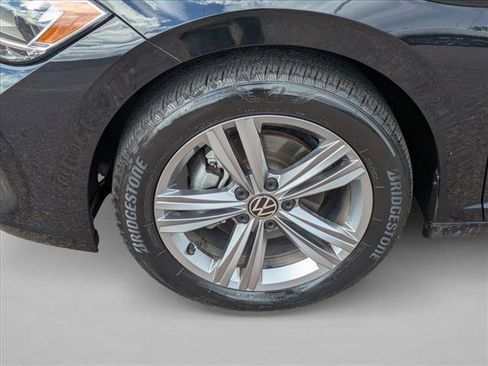 Used 2024 Volkswagen Jetta SE image 22