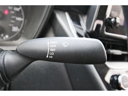 Used 2023 Toyota Corolla LE FWD image 18