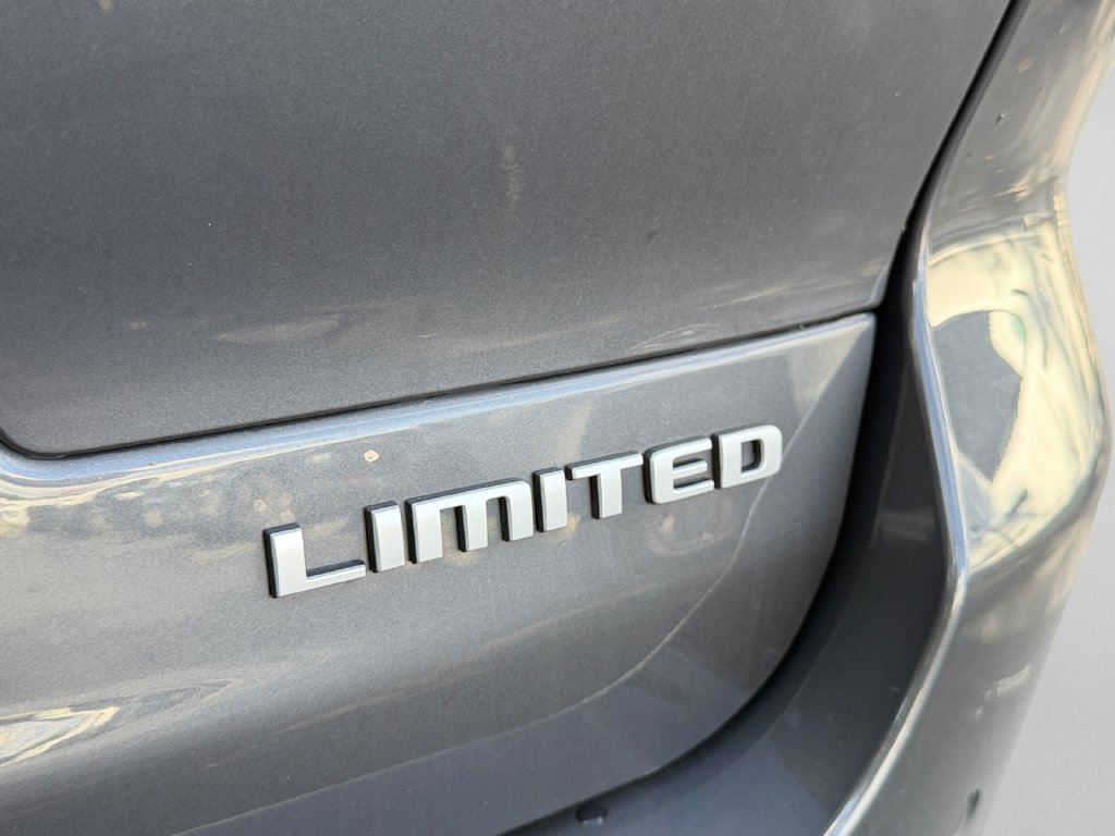 Used 2024 Jeep Grand Cherokee L Limited w/ Luxury Tech Group II AWD/4WD image 31