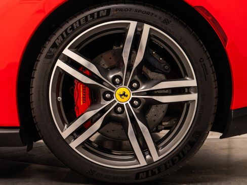 Used 2023 Ferrari Portofino M image 11