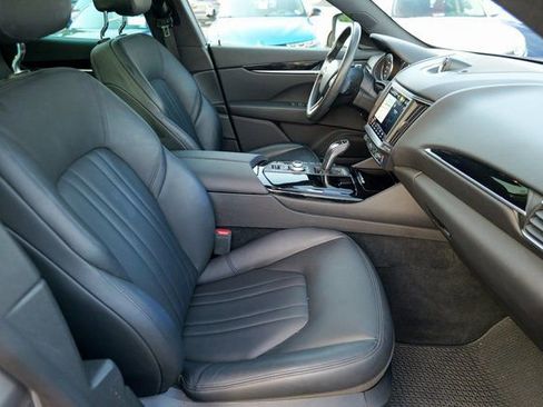 Used 2022 Maserati Levante Modena image 34