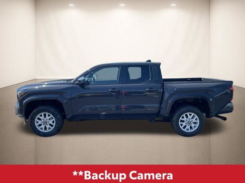 Used 2024 Toyota Tacoma SR5 image 4