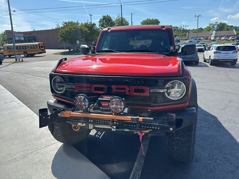 Used 2024 Ford Bronco Black Diamond AWD/4WD image 2