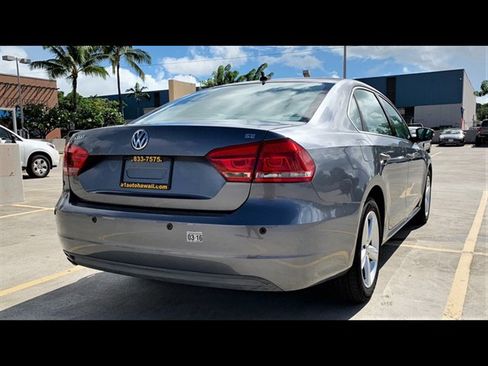 Used 2013 Volkswagen Passat 2.5 SE FWD image 5
