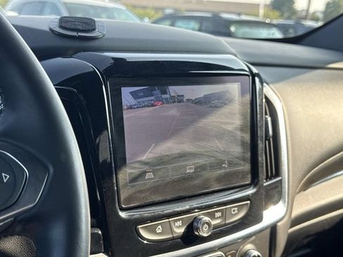 Used 2023 Chevrolet Traverse LT w/ LPO, Floor Liner Package AWD/4WD image 19