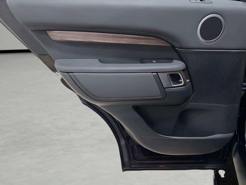 Used 2020 Land Rover Discovery HSE AWD/4WD image 20