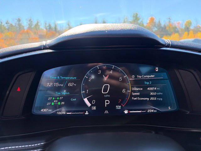 Used 2024 Chevrolet Corvette Stingray Preferred Cpe w/ Z51 Performance Package RWD image 20
