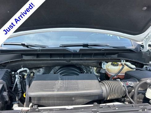 Used 2023 GMC Yukon XL AT4 w/ AT4 Premium Plus Package AWD/4WD image 37