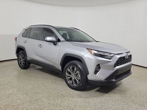 Used 2023 Toyota RAV4 XLE Premium AWD/4WD image 4